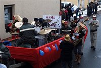 Bild in Gro�darstellung, Hofstettener Feuerwehrkapelle Faschingswagen beim Wombacher Faschingszug