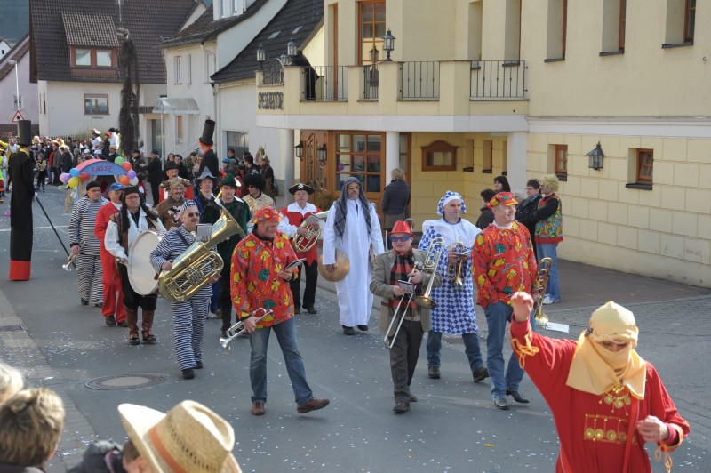 faschingszug_2011_teil-2_043